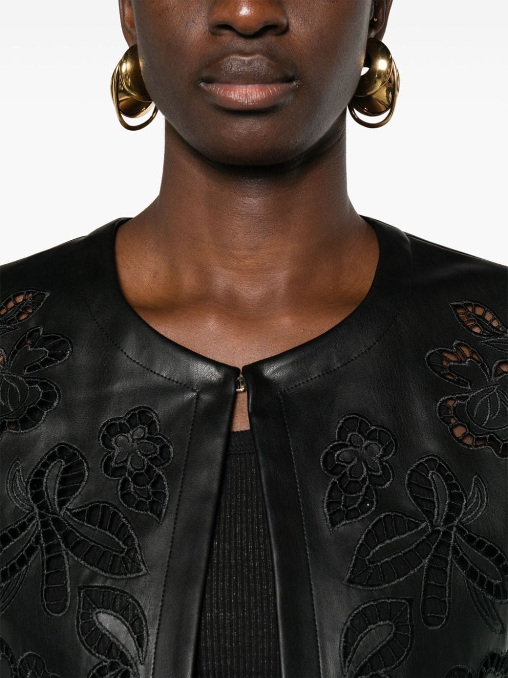 Shop Liu •jo Guipure Lace-detailing Cropped Jacket In Black