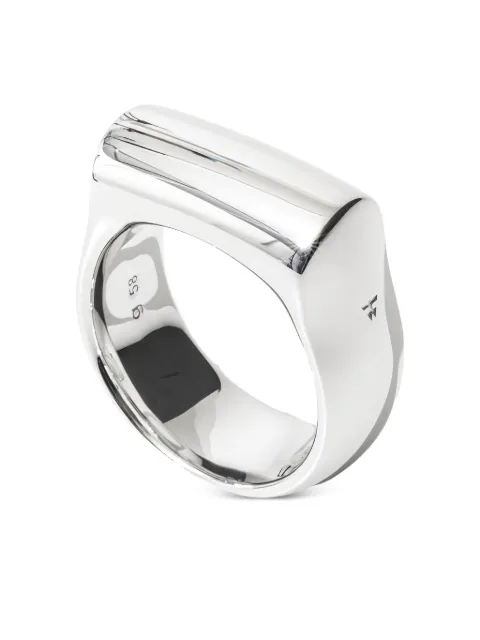 Tom Wood Crest ring