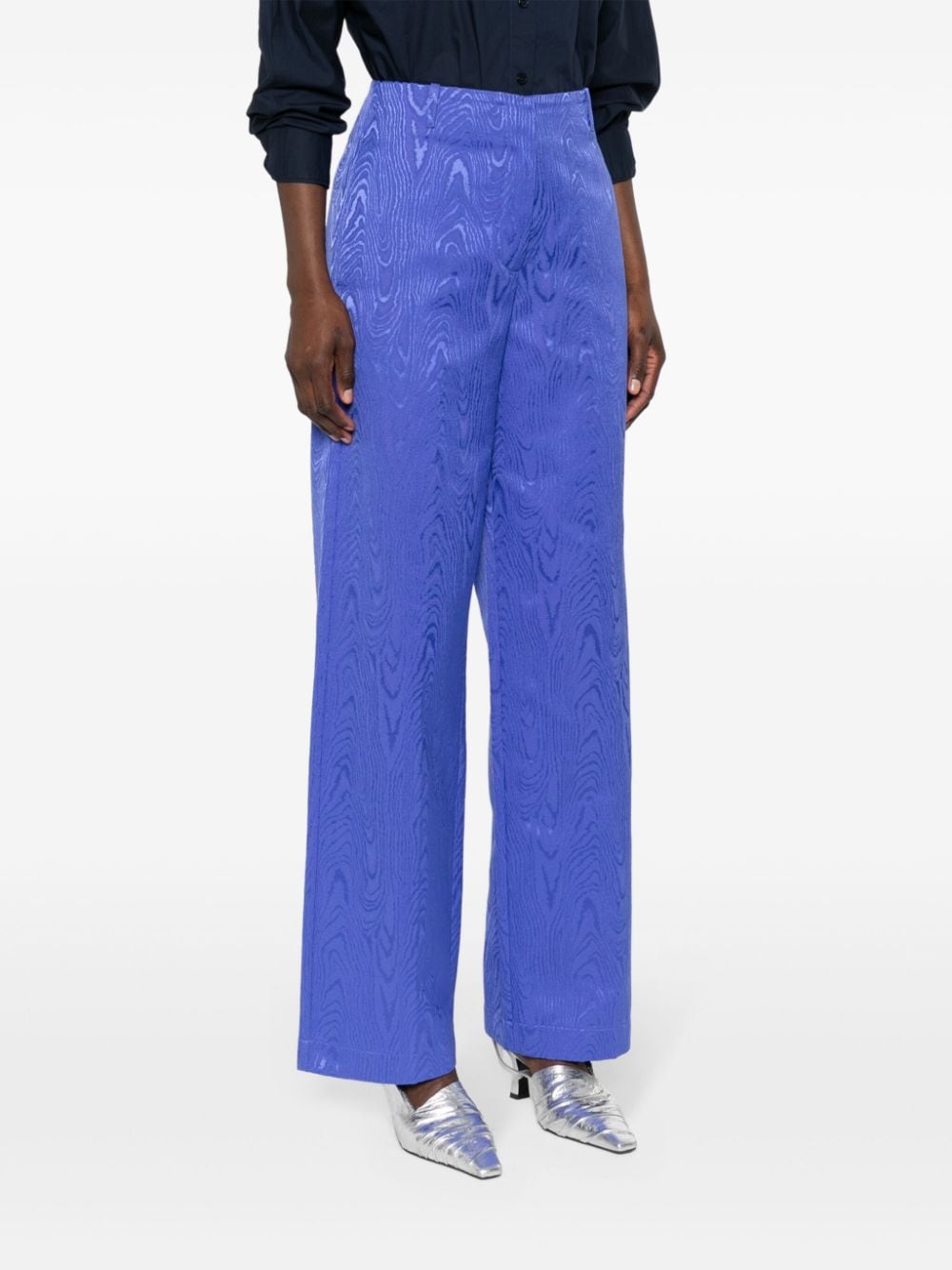 Shop Forte Forte Moiré Straight-leg Tailored Trousers In Blau