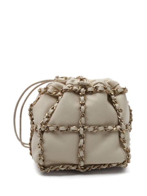 CHANEL leather chain-link bucket bag Women