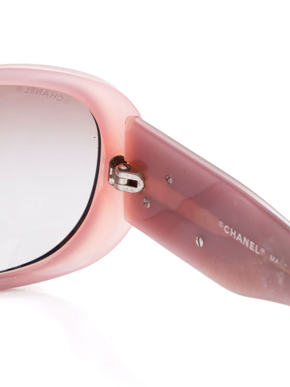 Cheap HOT SALE CHANEL 2000s oval-framed gradient sunglasses Women