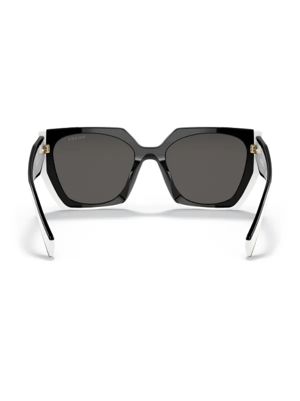 Prada Eyewear バタフライフレーム サングラス | ブラック