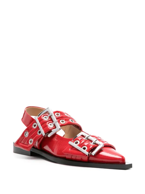 GANNI Wide Welt バックル フラットパンプス | レッド | FARFETCH JP