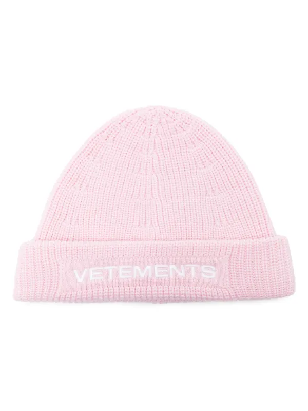 VETEMENTS logo embroidered Merino Beanie Pink FARFETCH UK