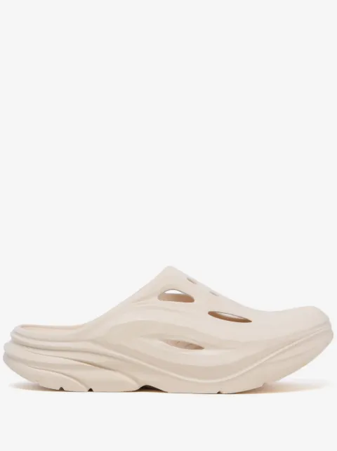 HOKA Ora Recovery round-toe slippers