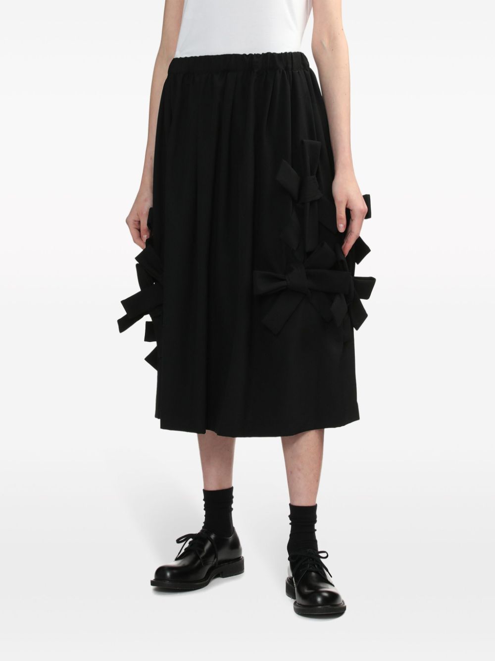 Shop Comme Des Garçons Comme Des Garçons Bow-detail Midi Wool Skirt In Black