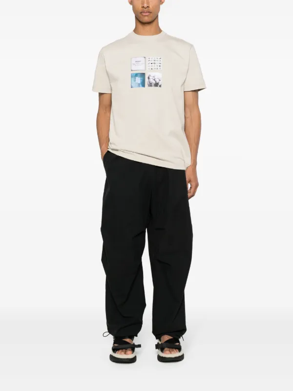 【ADER ERROR】 Mati t-shirt Ader Error Mati patch-embellished T-shirt | Neutrals | FARFETCH