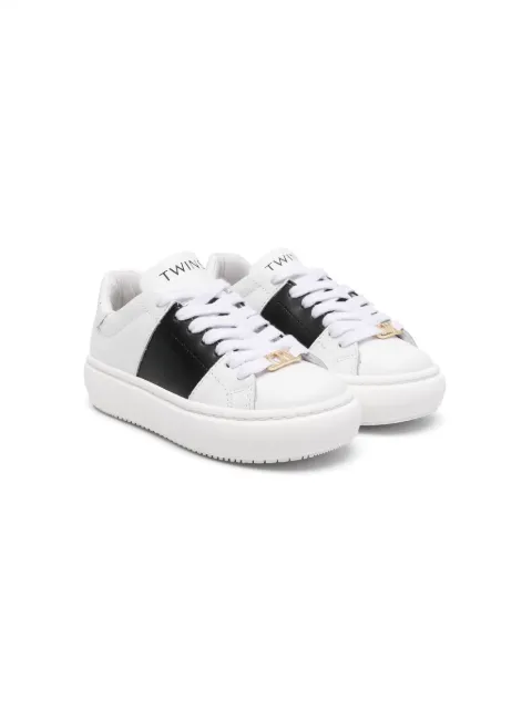 TWINSET Kids tenis con placa del logo