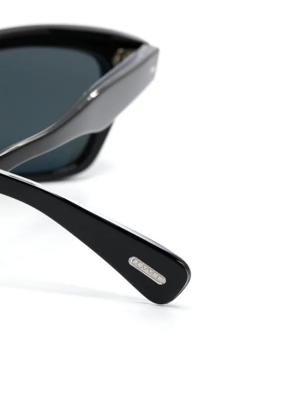 Oliver Peoples Ms. Oliver スクエアサングラス | ブラック | FARFETCH JP