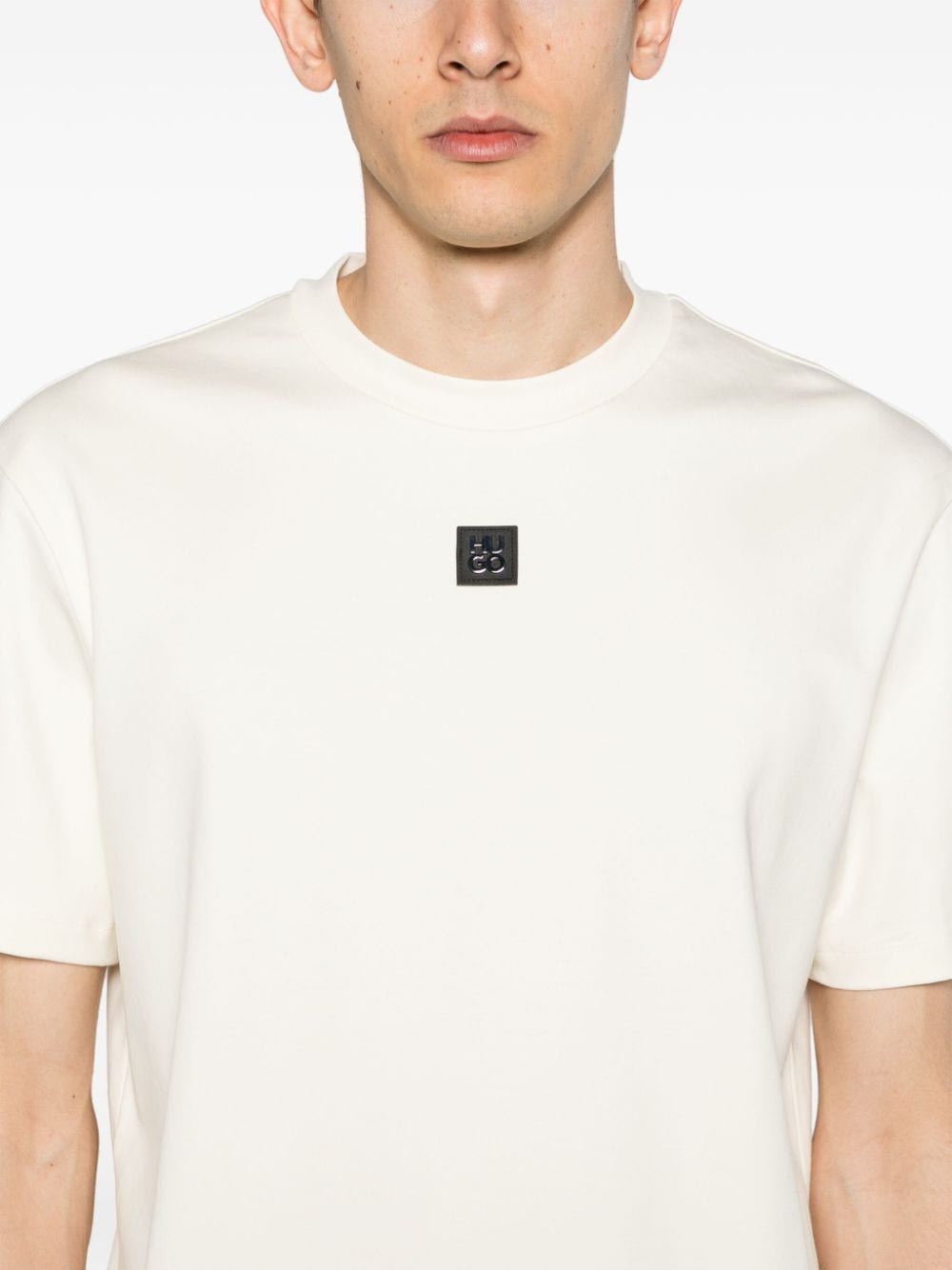 HUGO Dalile T-shirt met logoplakkaat Wit