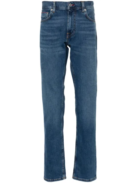 Tommy Hilfiger jeans rectos con parche del logo