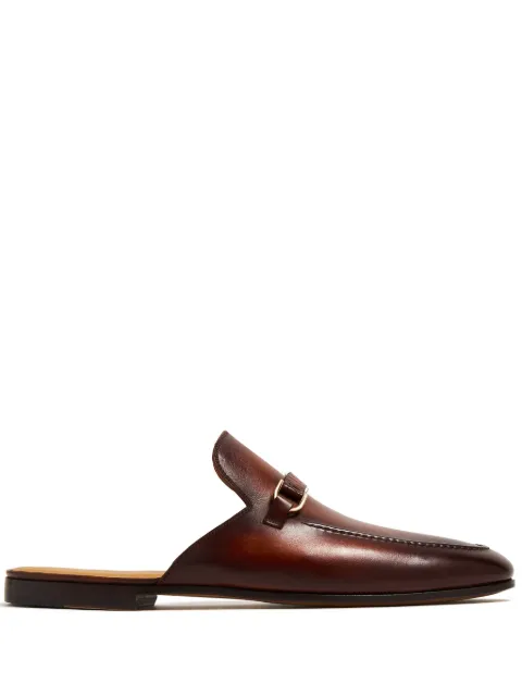 Magnanni خف جلد بزينة مشبك