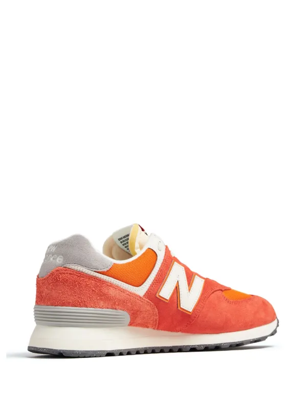 New Balance 574 カラーブロック スエードスニーカー | オレンジ