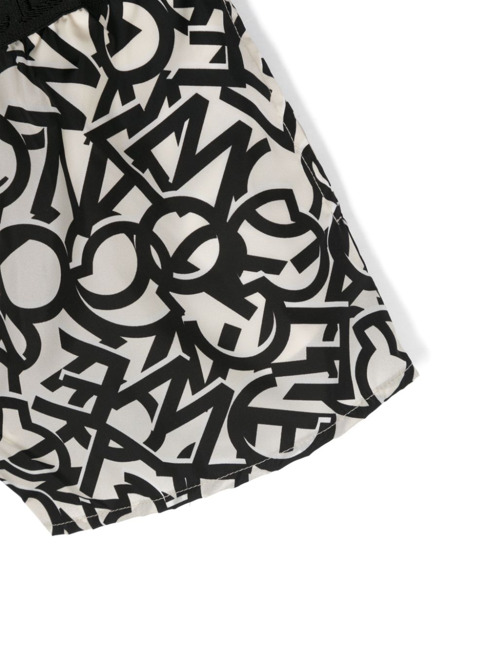 Moncler Enfant logo-print shorts Beige