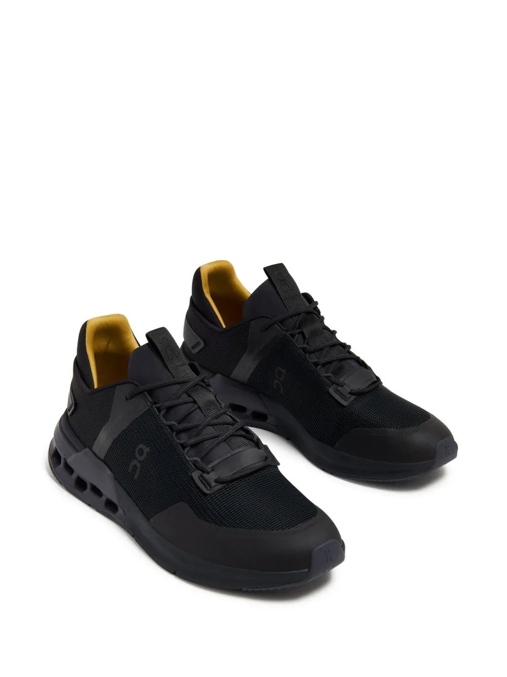 On Running Cloudnova Flux Suma sneakers - Zwart