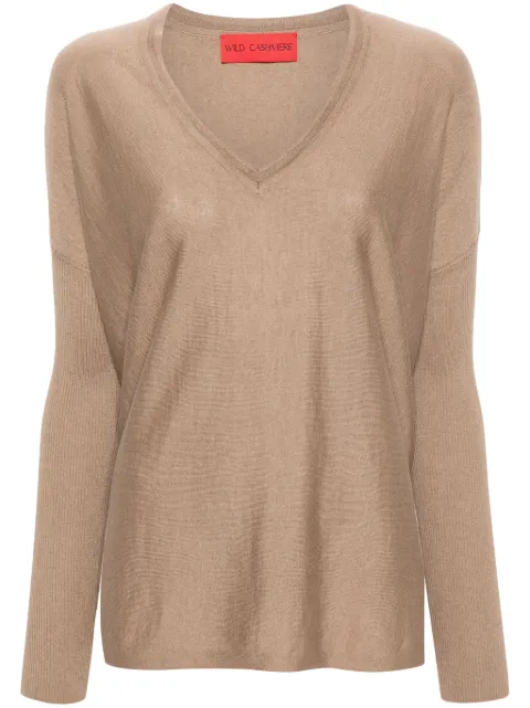 Wild Cashmere Sophia V-neck fine-knit jumper