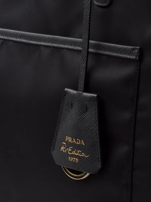 トートバッグ Prada Prada Re-Edition 1978 Large Shopping Bag Prada Medium Re-Edition 1978 Tote Bag | Black | FARFETCH