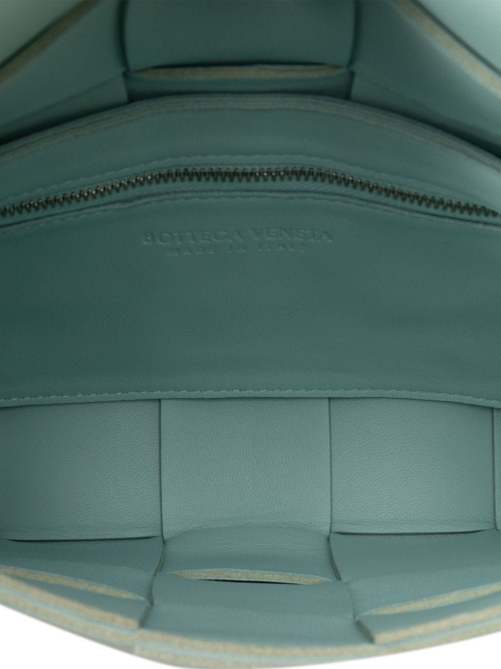 Pre-owned Bottega Veneta 2012-2023 Cassette Shoulder Bag In Blue
