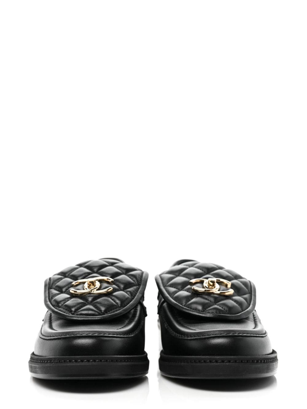 Pre-owned Chanel Cc Leather Loafers In Black