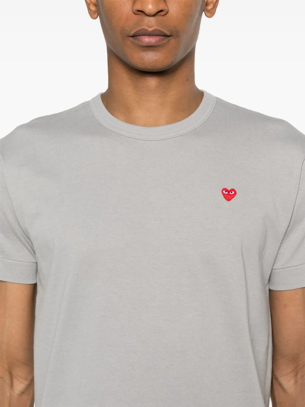 Comme Des Garçons Play T-shirt met logopatch Grijs