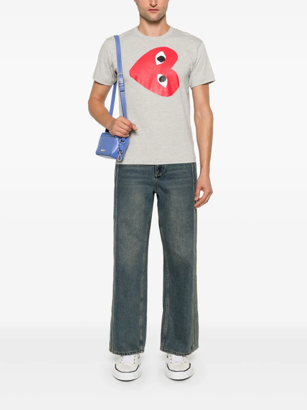 Comme Des Garçons Play side heart-print T-shirt | T-Shirts | Image 2