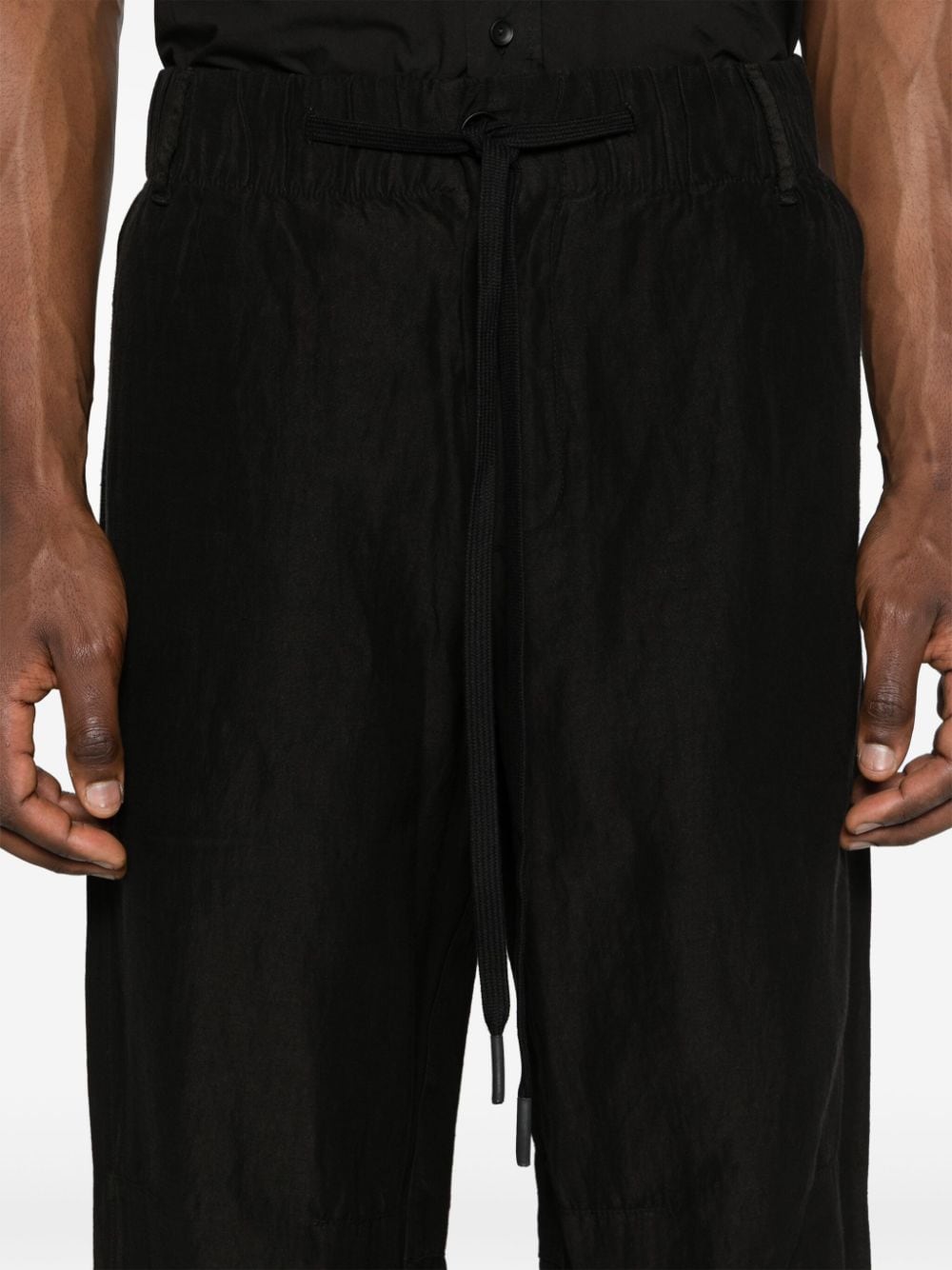 Shop Andrea Ya'aqov Linen Cropped Trousers In Black