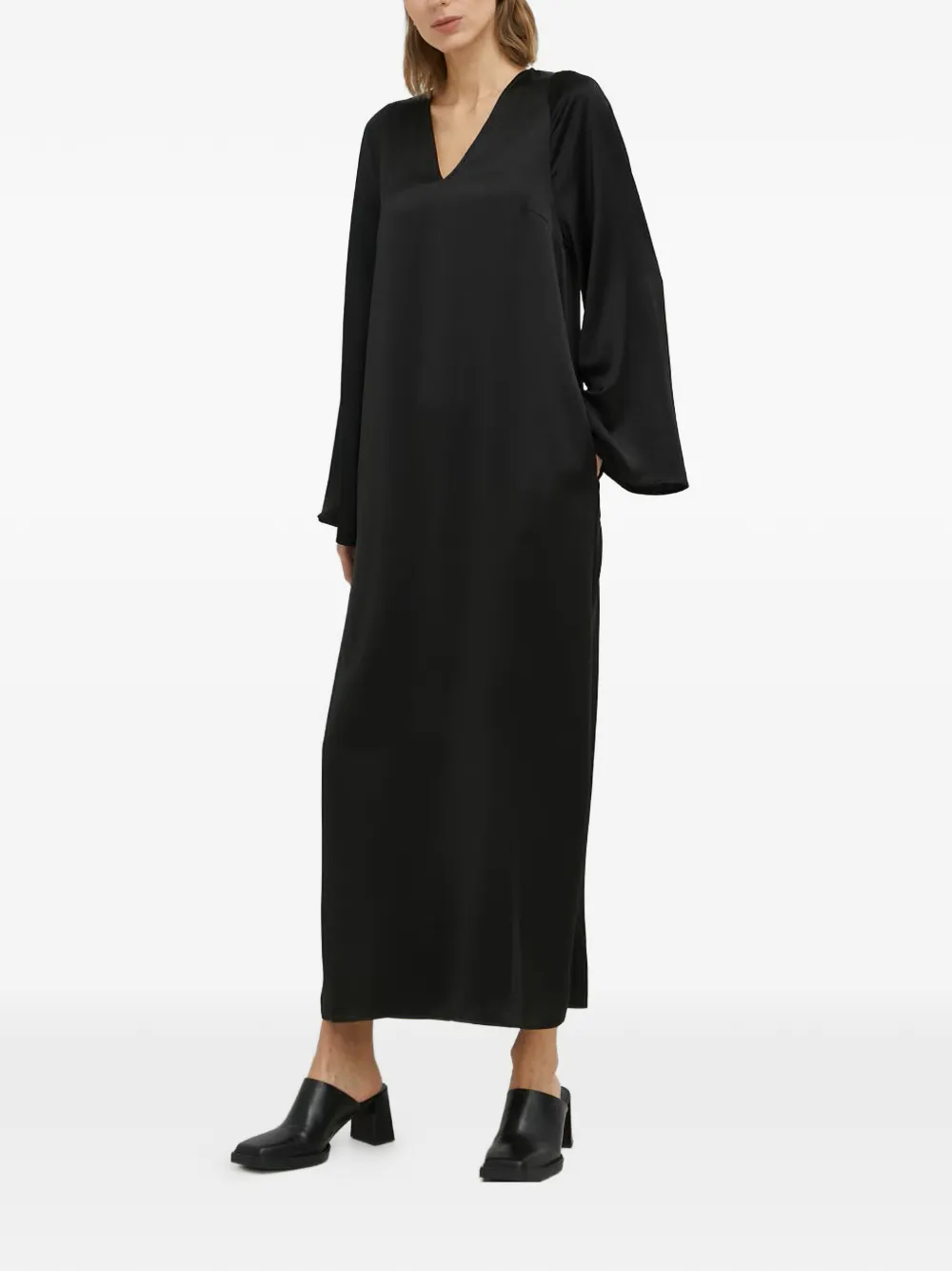 By Malene Birger V-neck long-sleeve maxi dress - Nero