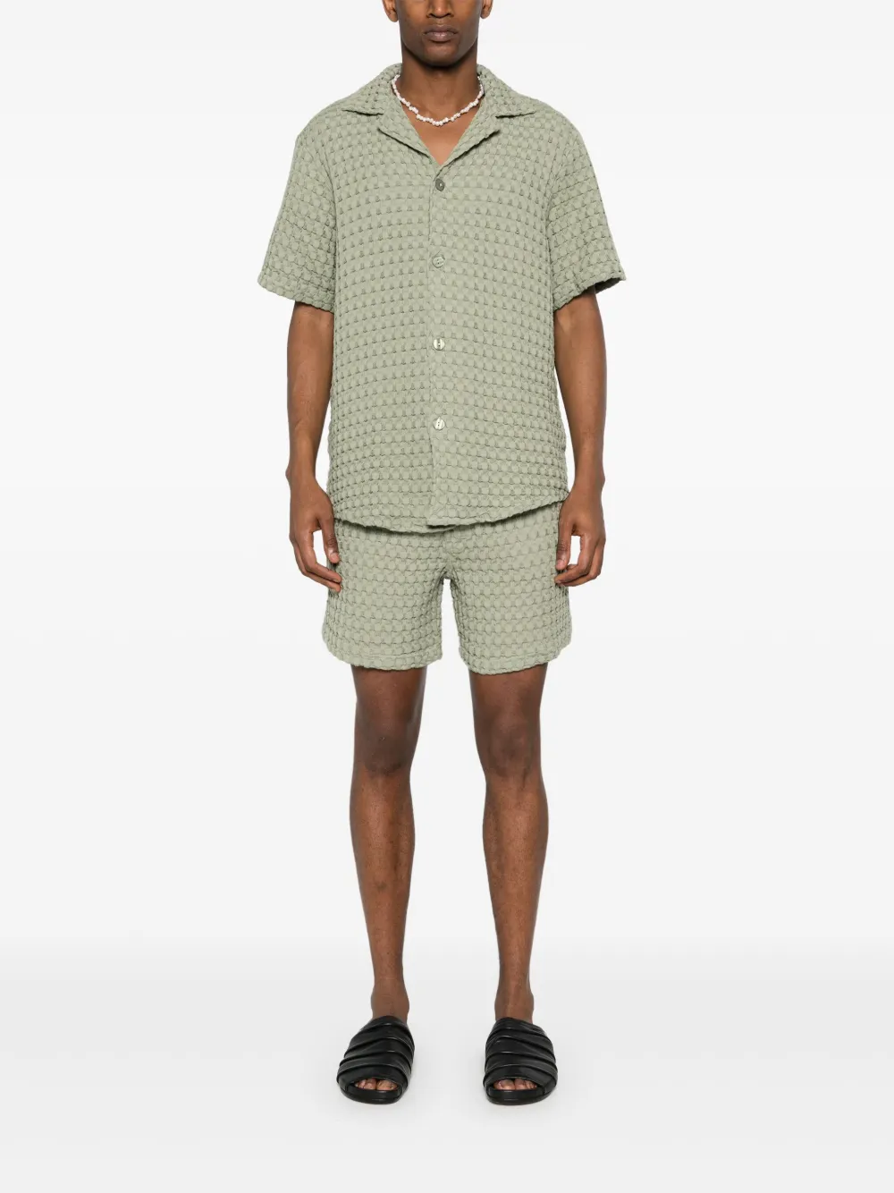 OAS Company Porto mid waist shorts Groen