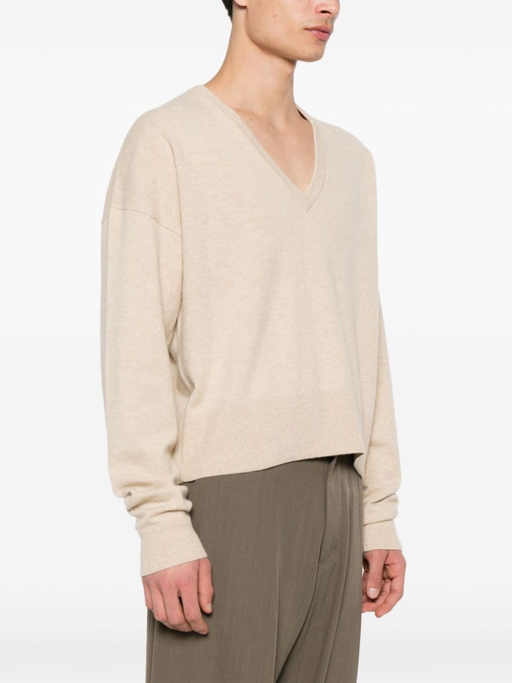 extreme cashmere Nº224 Clash trui met V-hals Beige