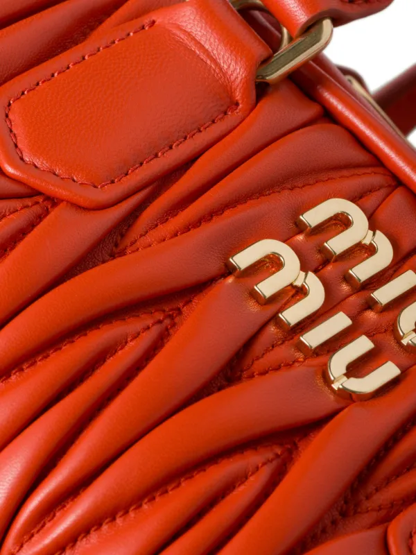 mIu MiUオレンジレザー ボックス型バッグ fr Miu Miu Arcadie Matelassé Leather Bag | Orange | FARFETCH