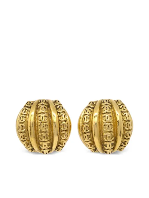 CHANEL Pre-Owned 1980-1990s CC button clip-on earrings