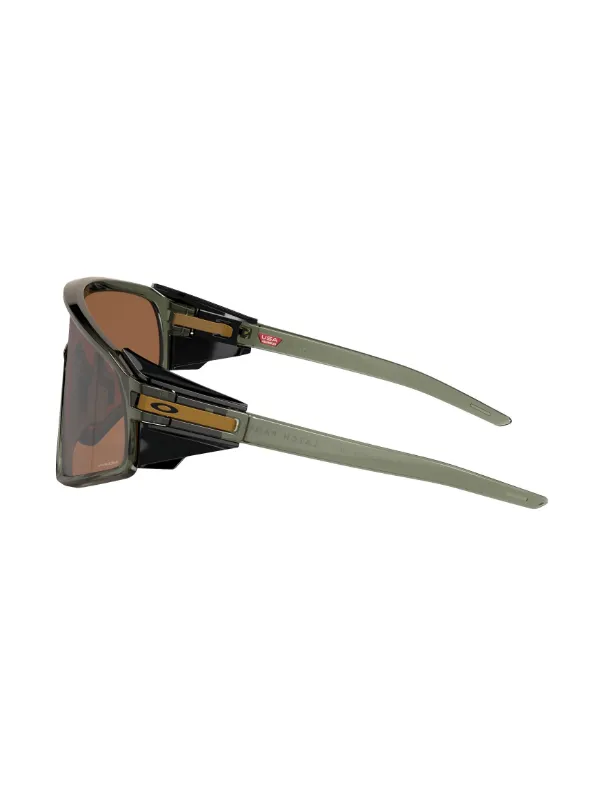 小物 OAKLEY LATCH PANEL Oakley Latch™ Panel shield-frame Sunglasses | Green | FARFETCH SG