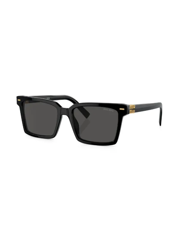 round-frame glasses 