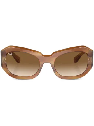 Ray-Ban