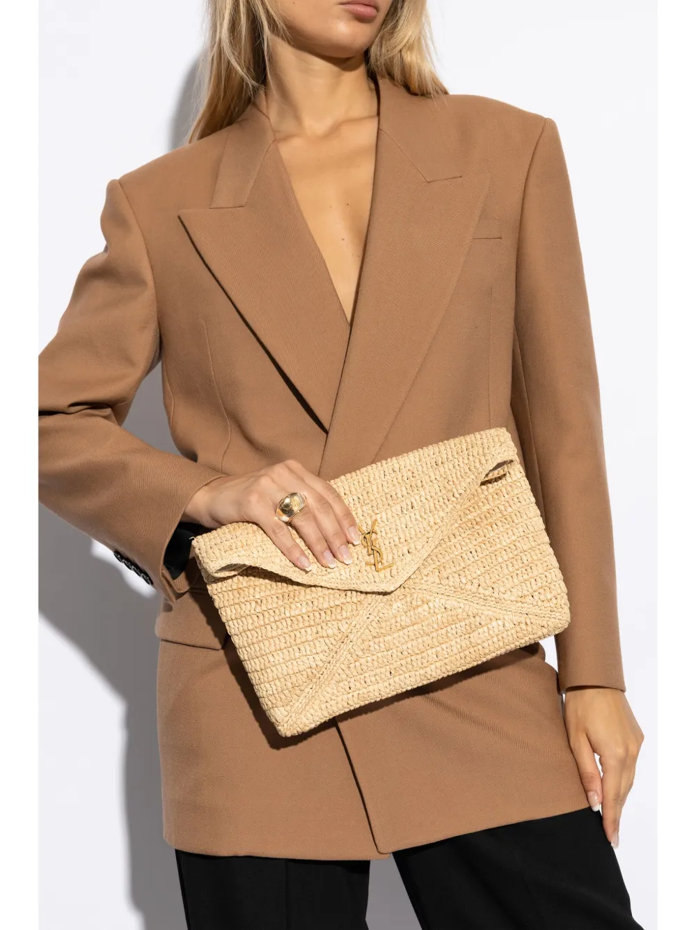 Saint Laurent Cassandre envelop buidel - Beige