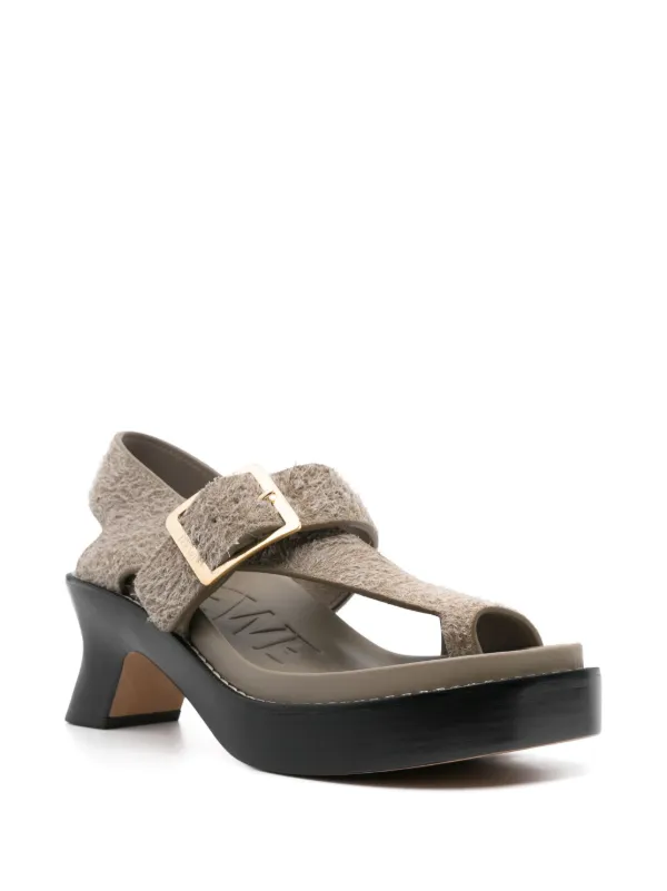 サンダル・ミュール LOEWE EASE BUCKLE FLAT SANDALS IN SUEDE LOEWE Ease 90mm Suede Sandals | Green | FARFETCH