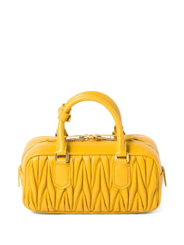 【完売必至】MiuMiu Arcadie キルティングレザーバッグ ◇大注目◇【MiuMiu】Arcadie キルティング レザー ミニバッグ