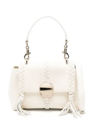 Chloé