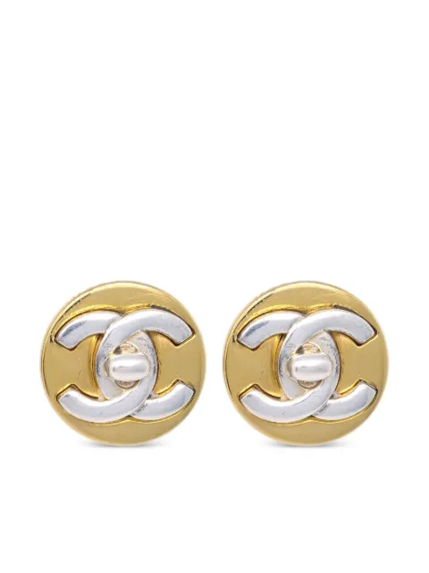 CHANEL Pre-Owned 1997 CC button earrings