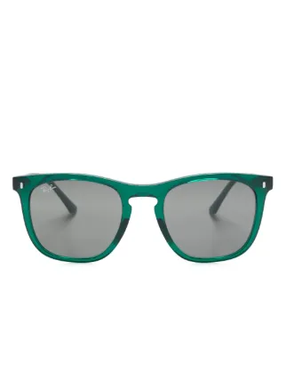 Ray-Ban