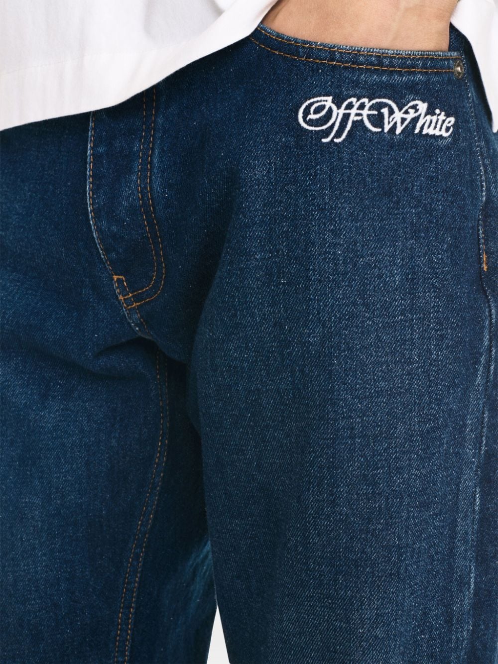 Shop Off-white Script Tapered Jeans In 蓝色