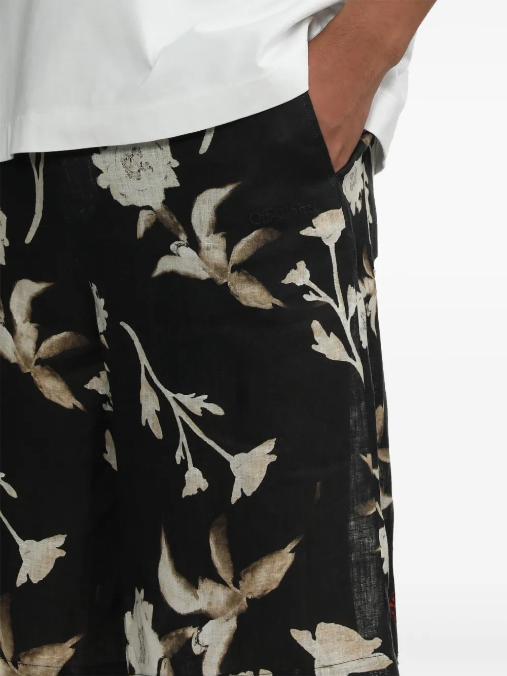 Off-White Shorts met bloemenprint 8400 MULTICOLOR NO COLOR
