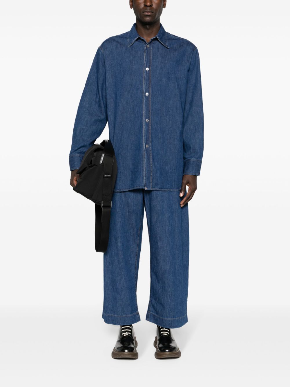 Studio Nicholson long-sleeves denim shirt - Blauw