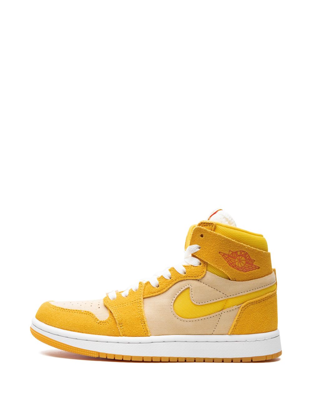 Jordan Air Jordan 1 Zoom Air CMFT 2 "Yellow Ochre Tour Yellow-Pale Vanilla-Safety" sneakers Women