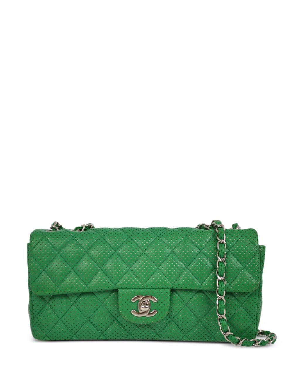 Pre-owned Chanel 2007 East West Shoulder Bag In Green