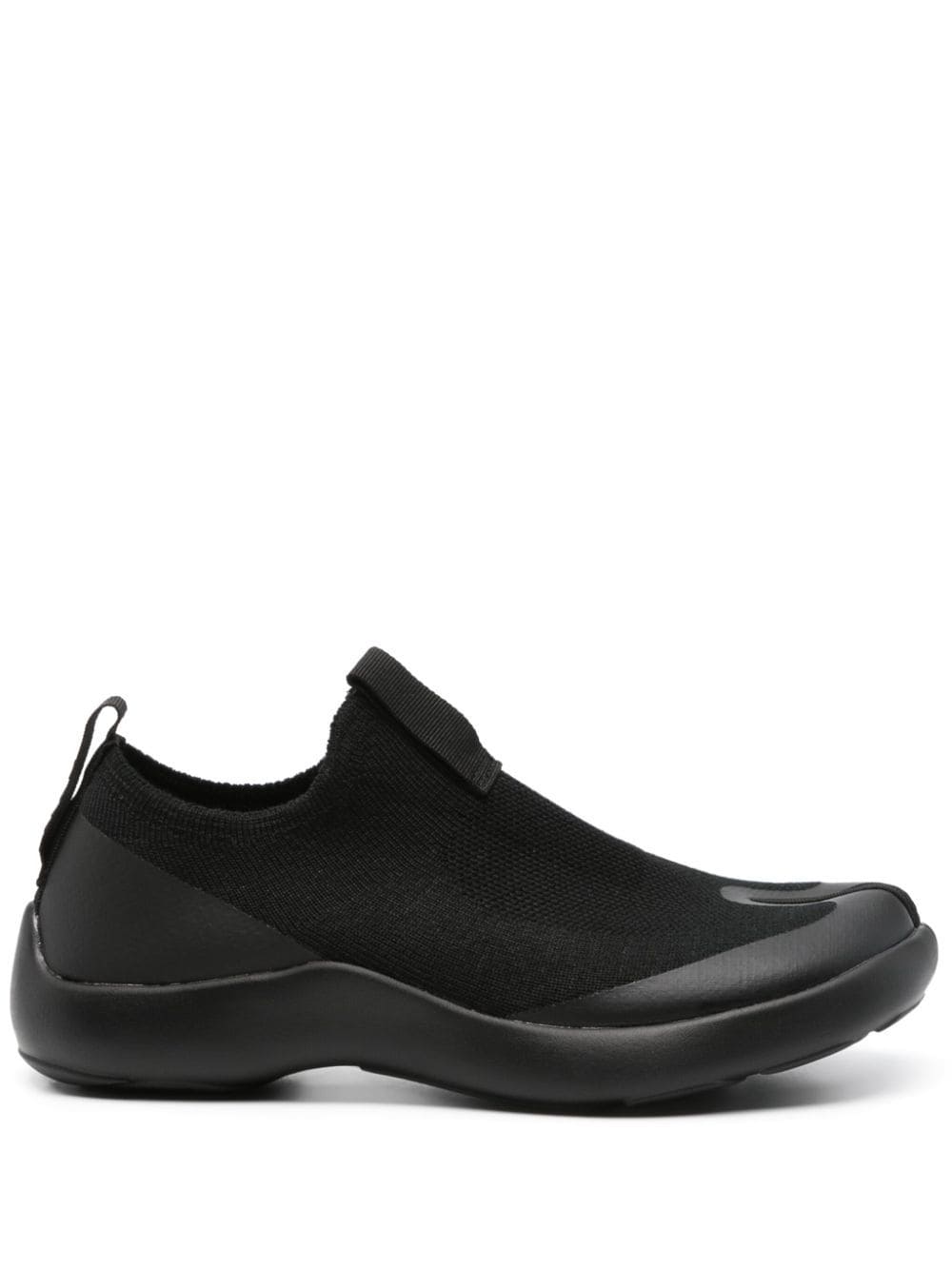 Tabi Footwear Asymmetric-toe Sneakers In Black