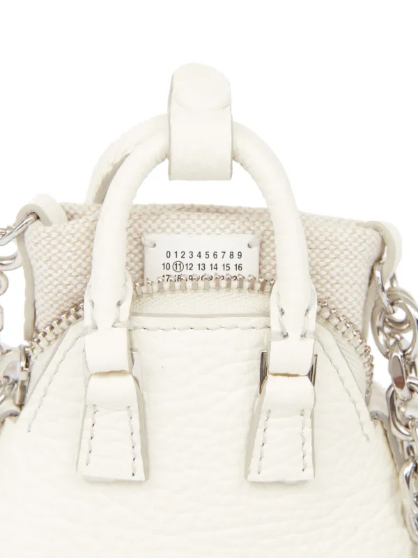 Maison Margiela 5AC レザーキーホルダー | ホワイト | FARFETCH JP