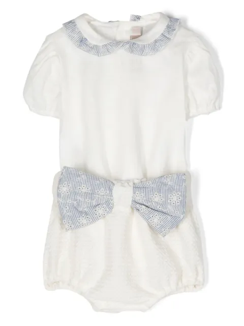 La Stupenderia set de shorts y guantes con moño oversize