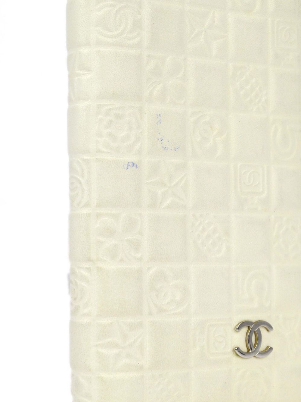 CHANEL 2005 Icon bi-fold wallet Women