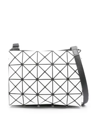 BAO BAO ISSEY MIYAKE“4分の1”サイズの限定ミニバッグ、東京